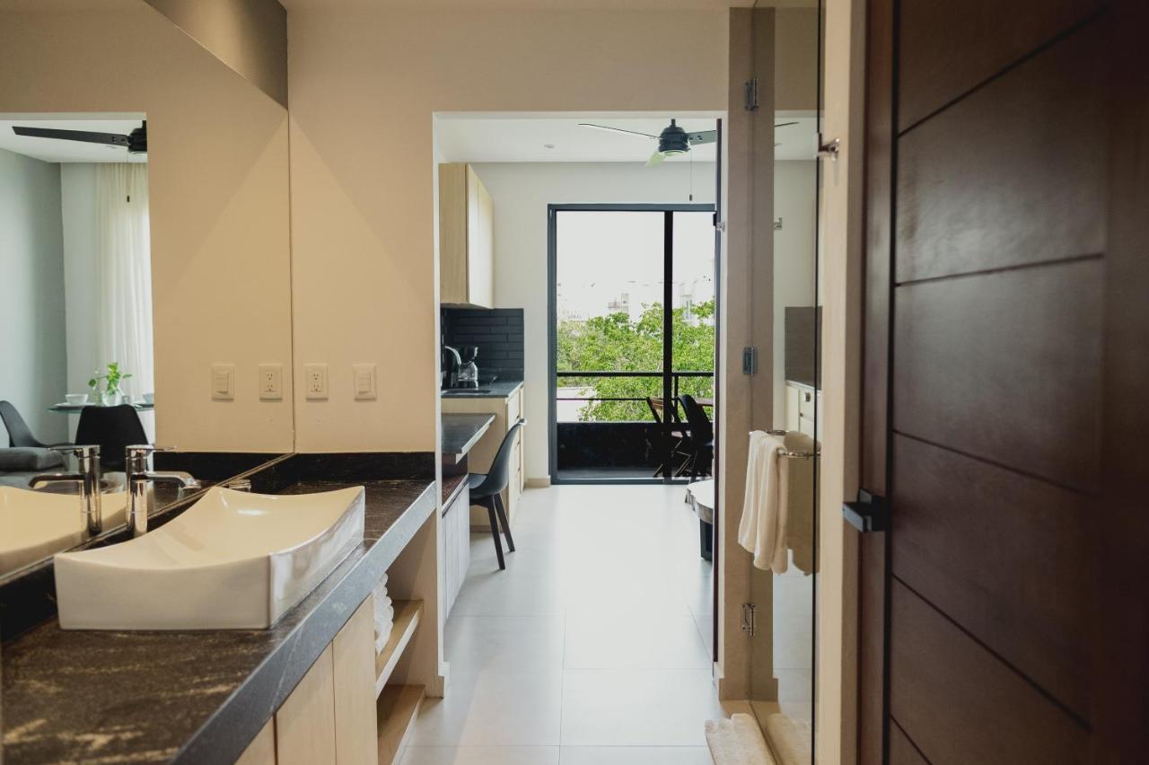 Phantom Suites Playa del Carmen Exteriör bild